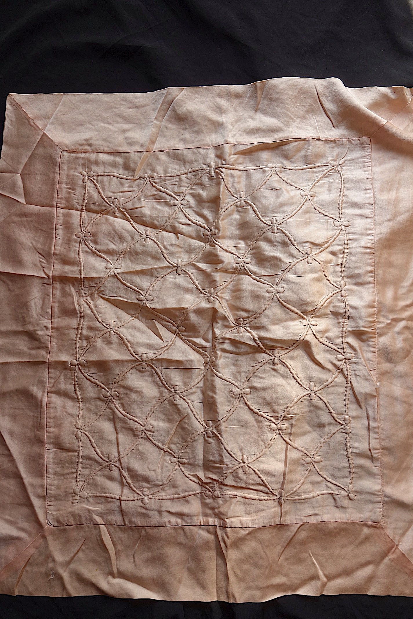 アンティークシルクカバー