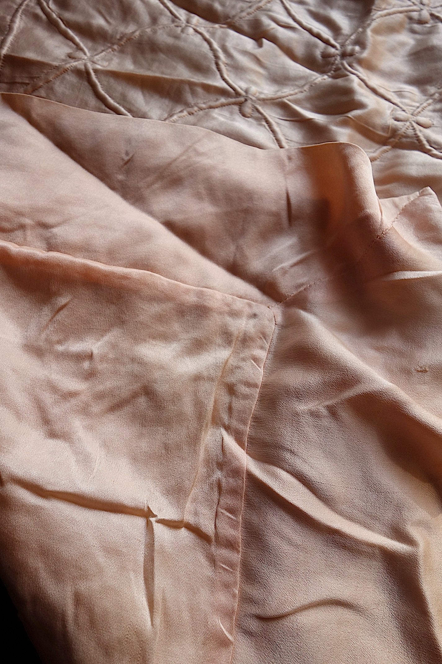 アンティークシルクカバー