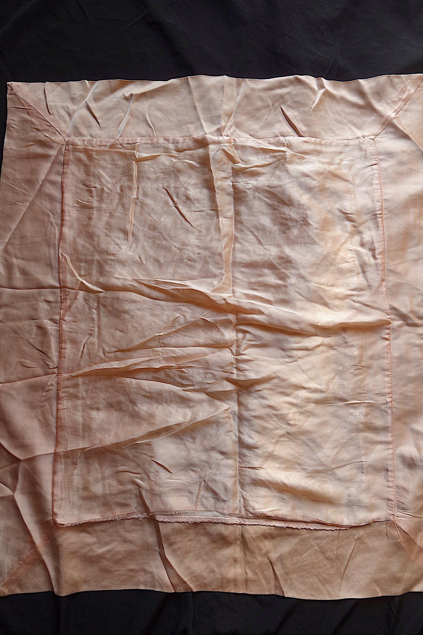 アンティークシルクカバー