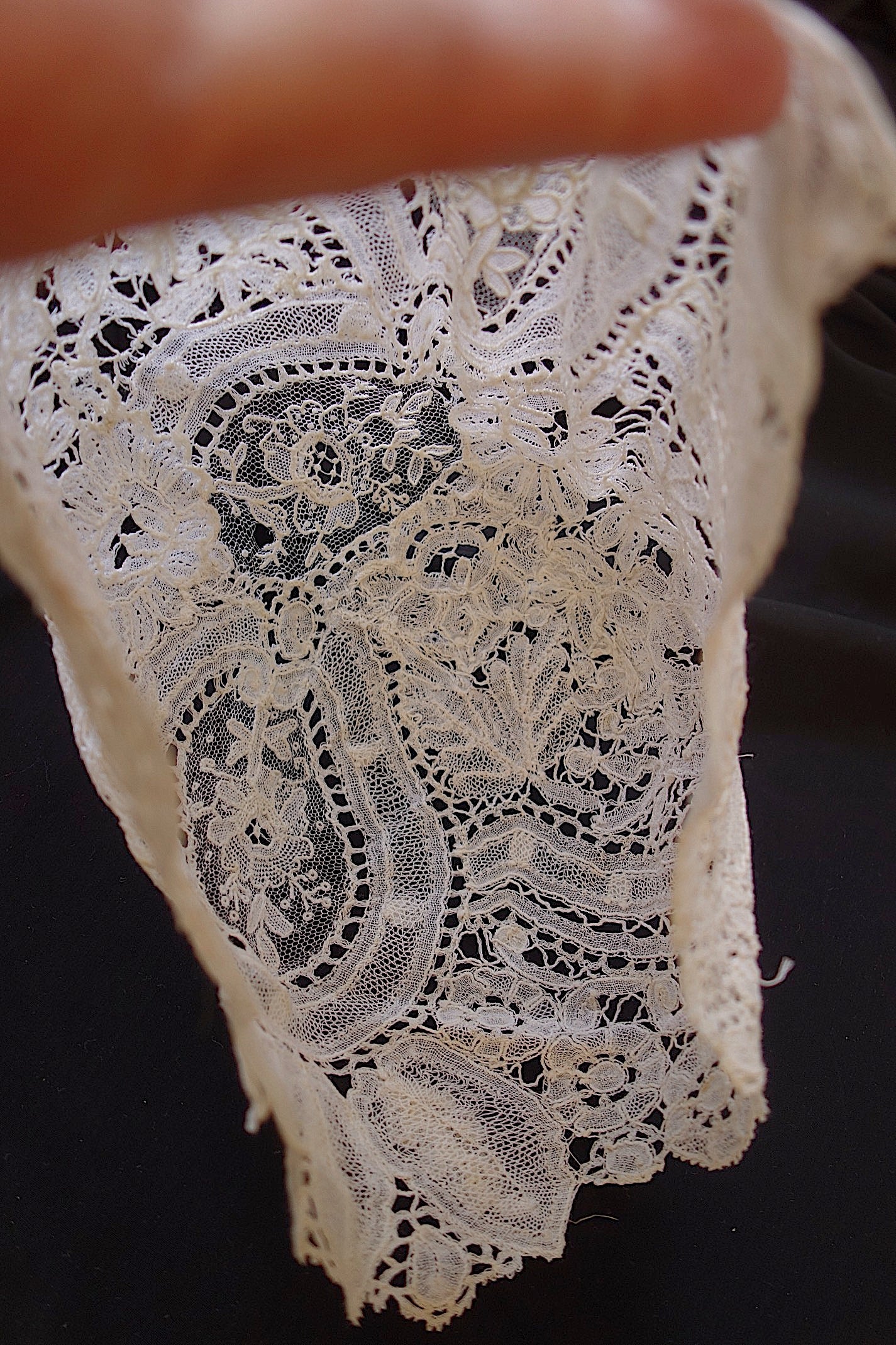 アンティークレース　ボネ