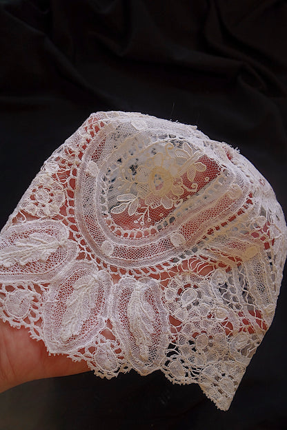 アンティークレース　ボネ