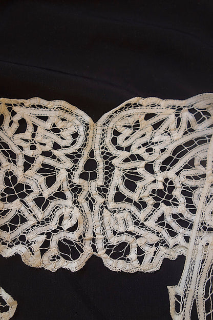 アンティークレース　ブロードレース襟