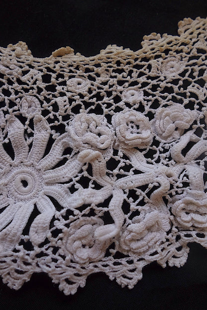 アンティークレース　襟2つ