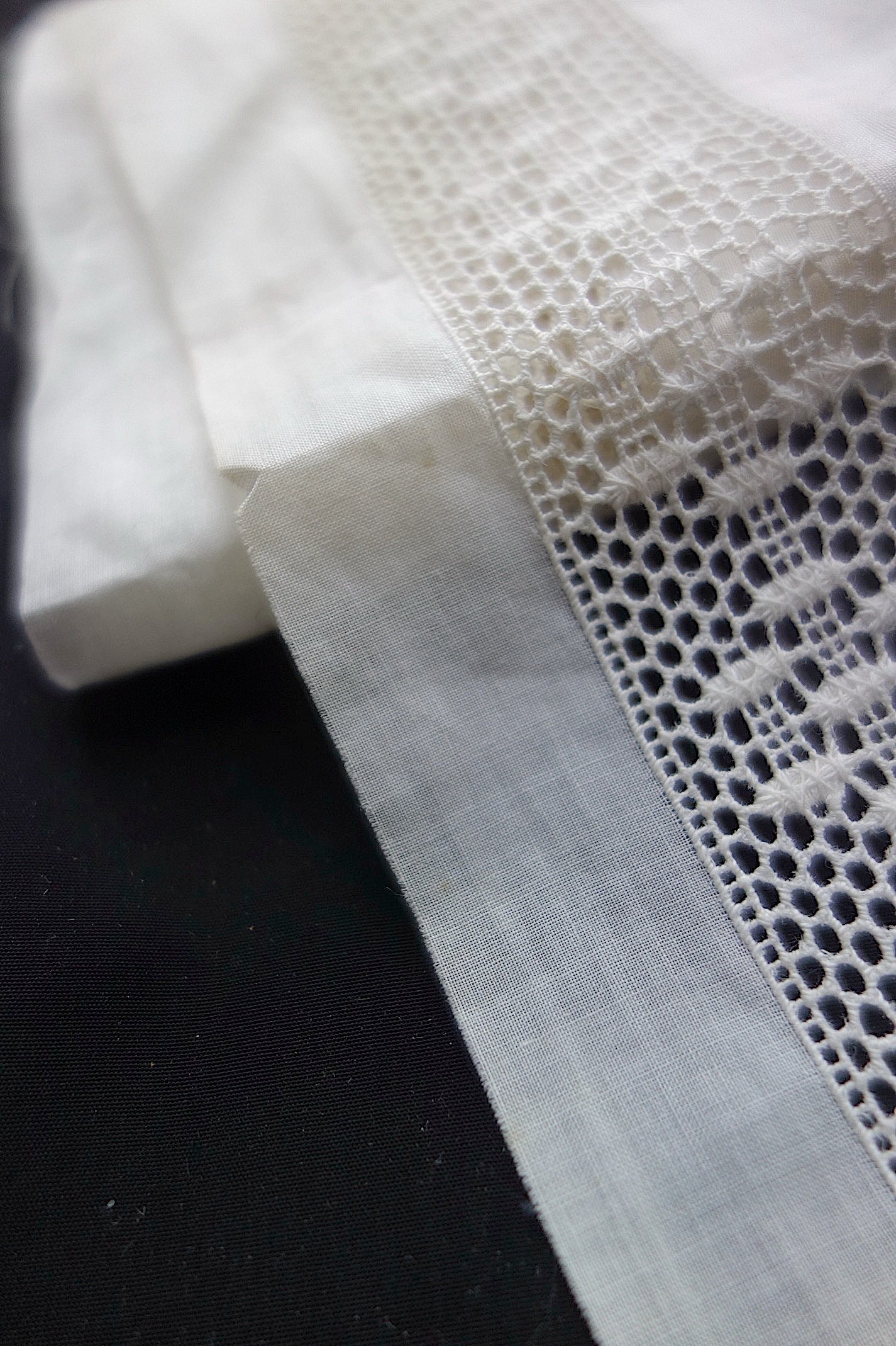 アンティークレース 210cm