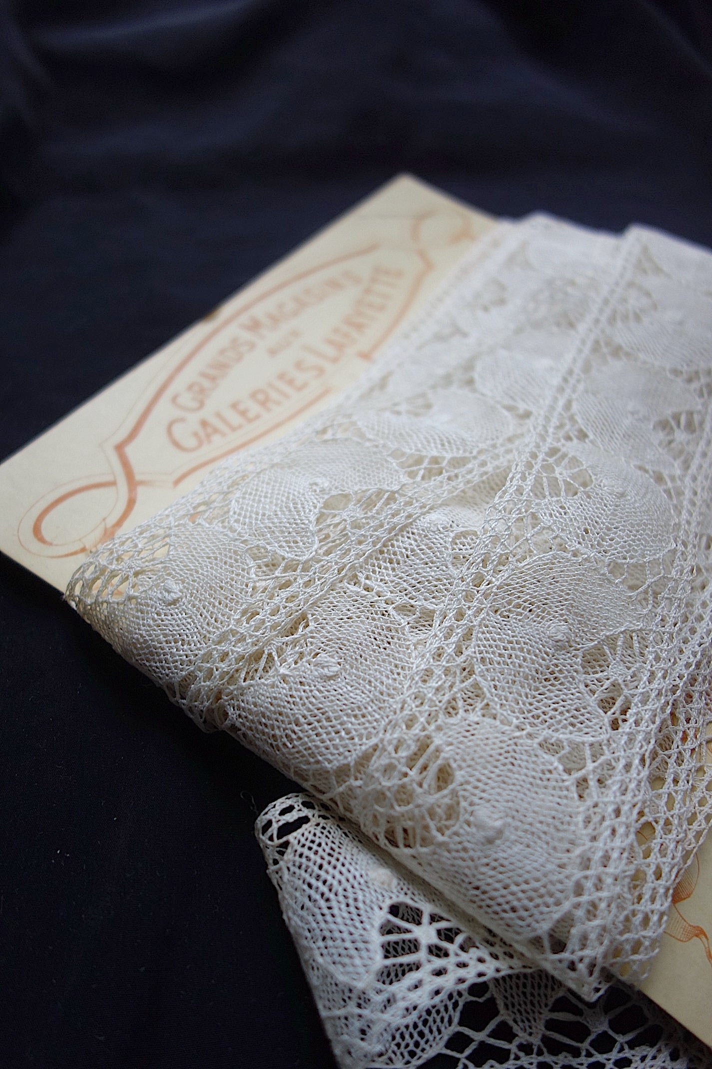 アンティークレース 750cm