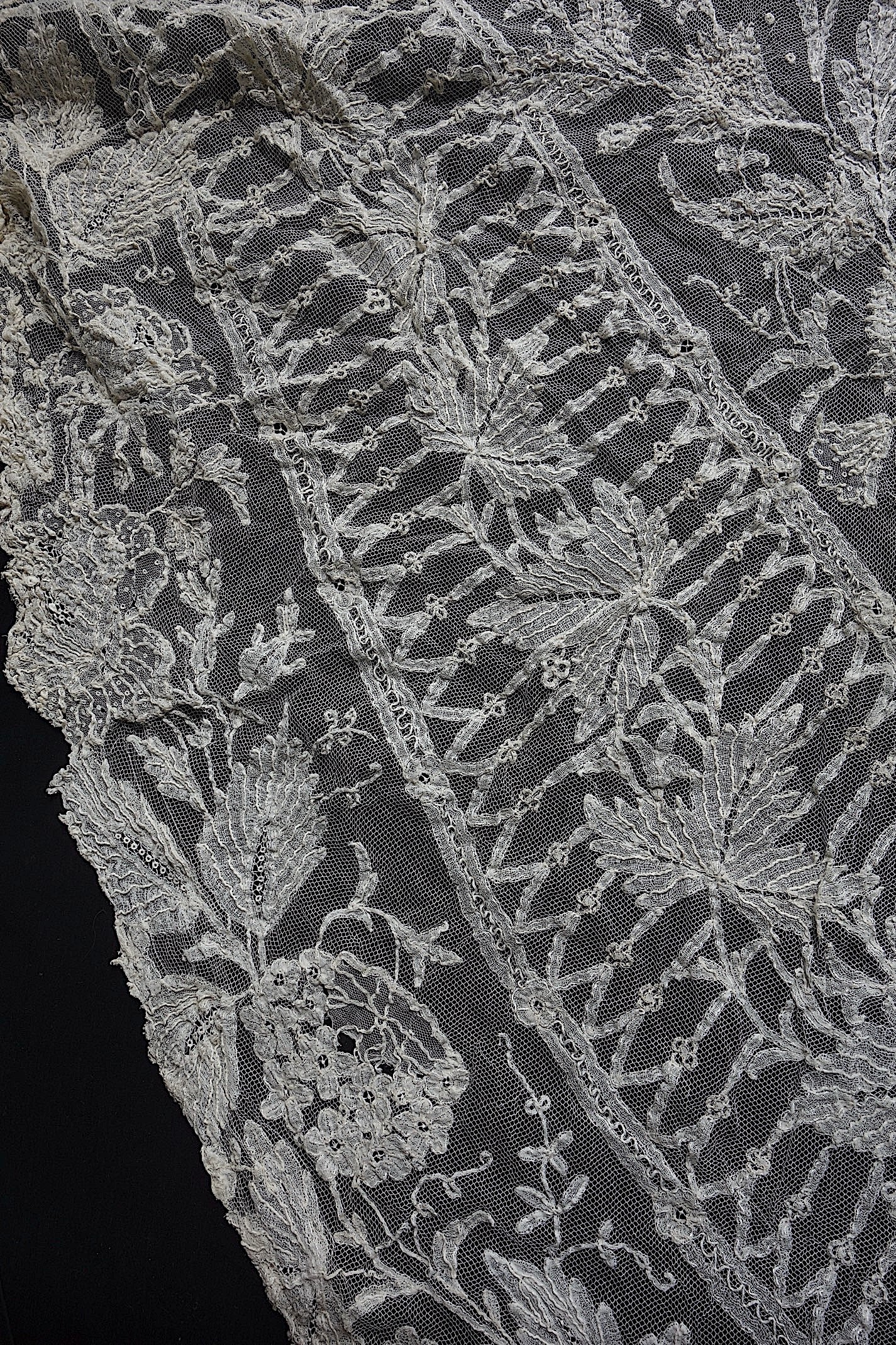 アンティークレース　アプリカッションアングレテール　ショール