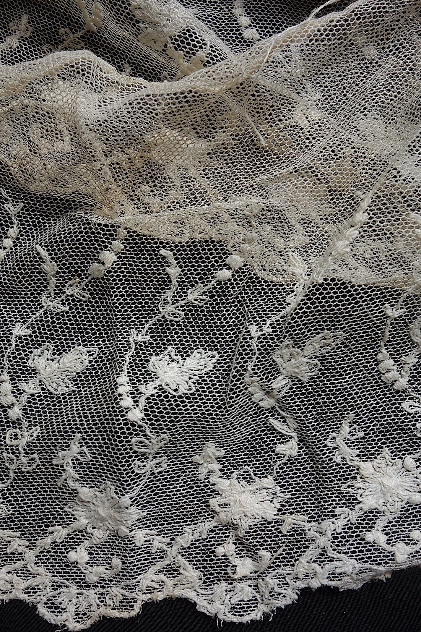 アンティークレース　700cm