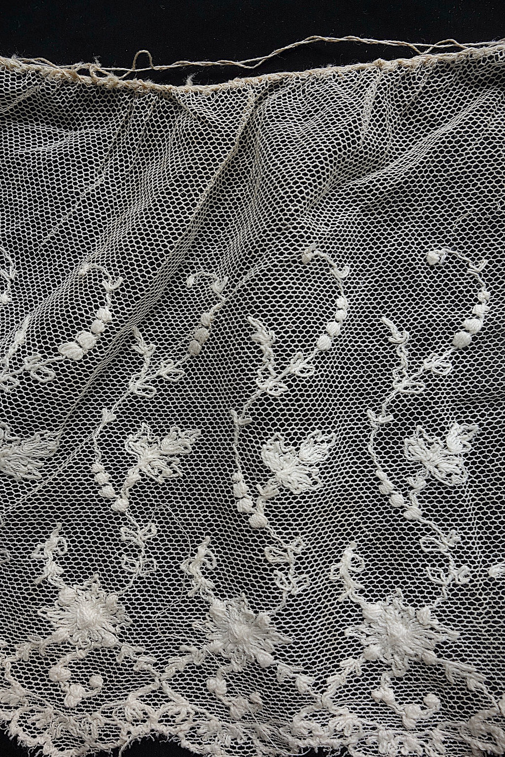 アンティークレース　700cm