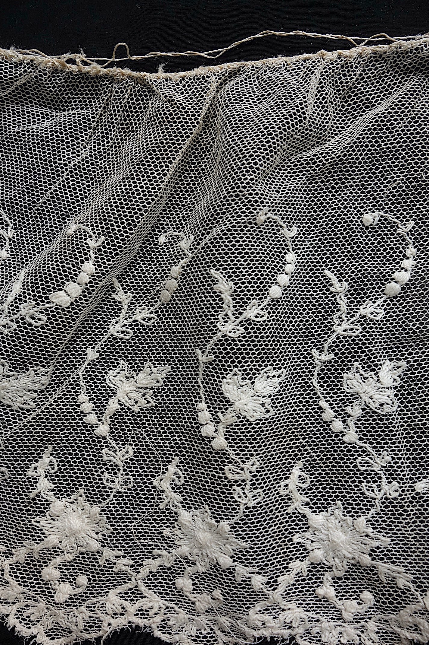 アンティークレース　700cm