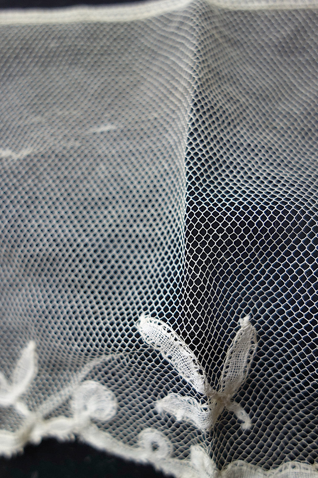 アンティークレース　アプリカッションアングレテール　203cm 300cm