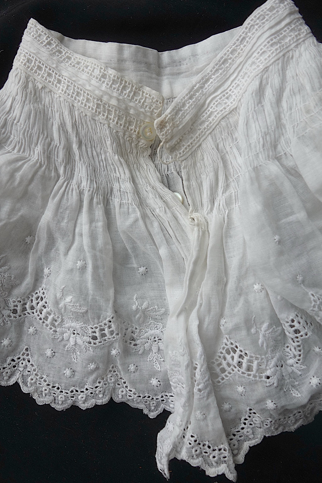 アンティークレース　素材用　lots1