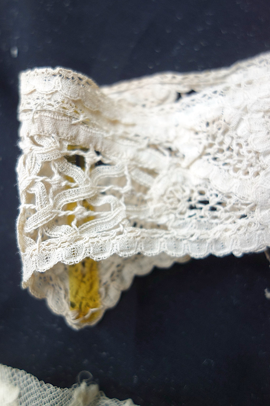 アンティークレース　素材用　lots1