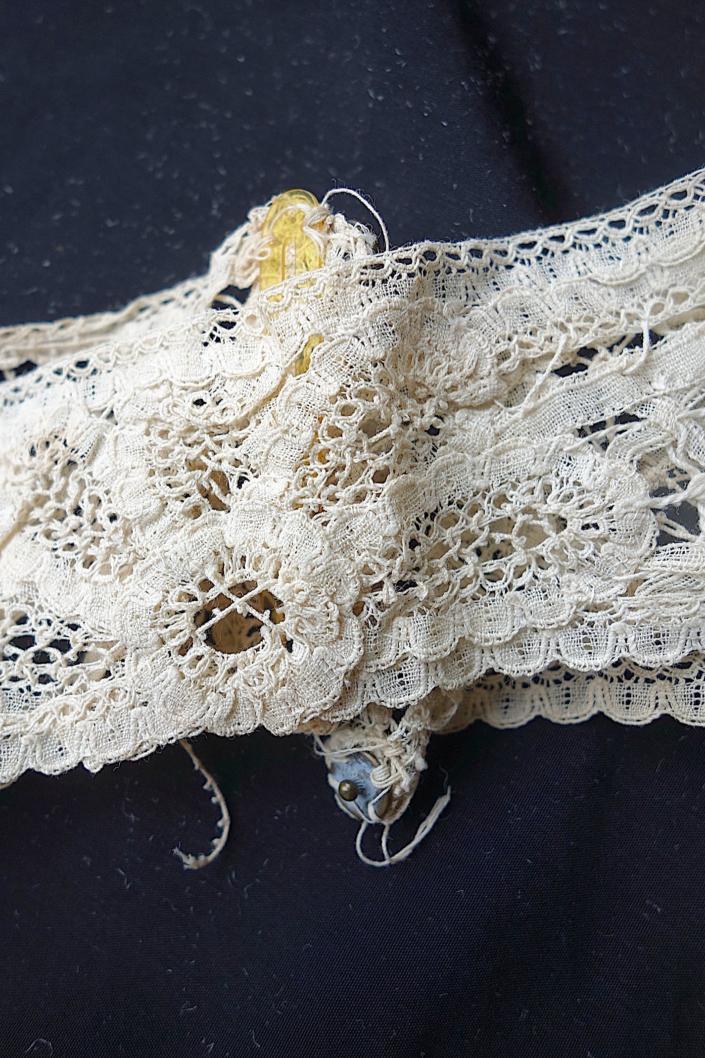 アンティークレース　素材用　lots1