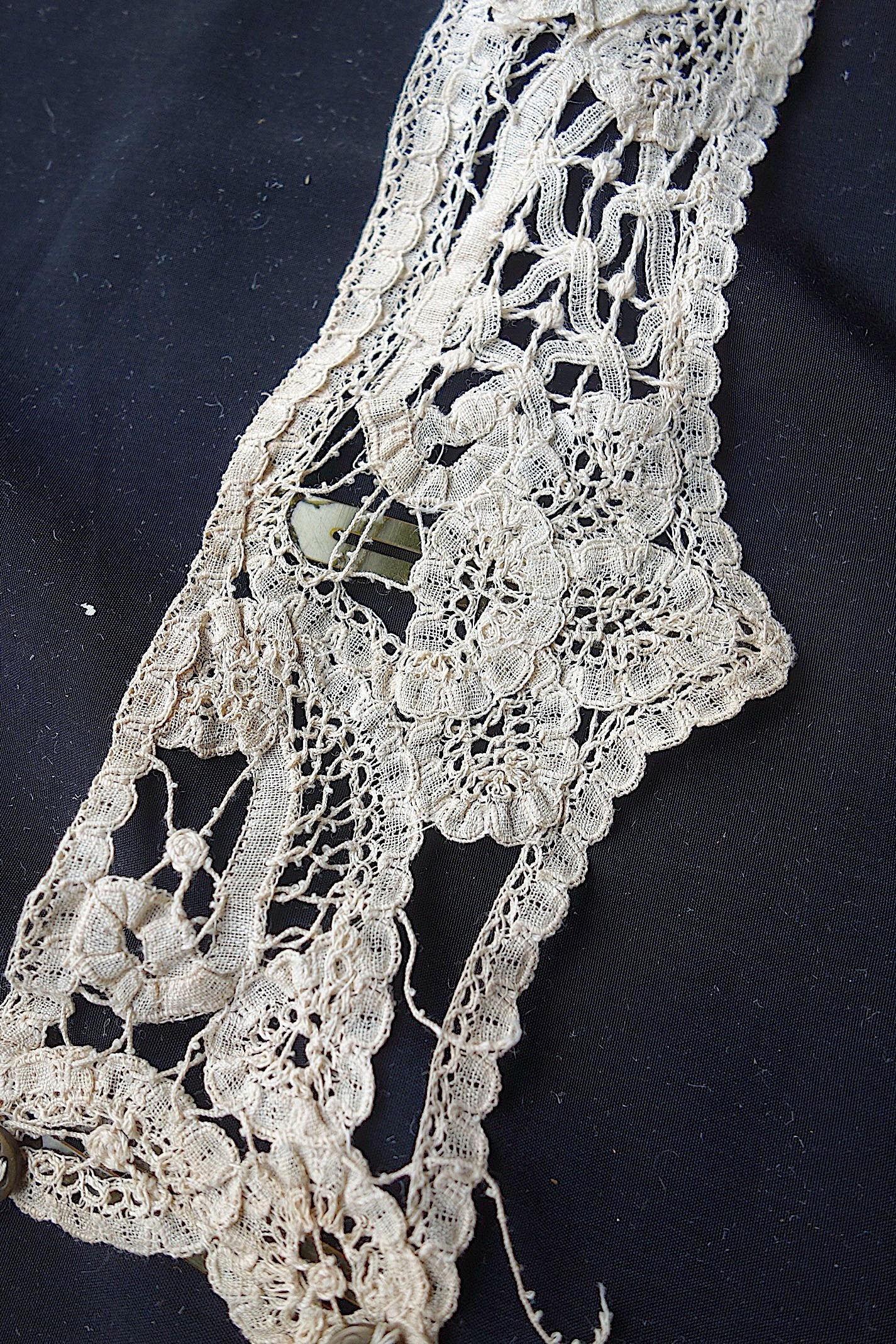 アンティークレース　素材用　lots1