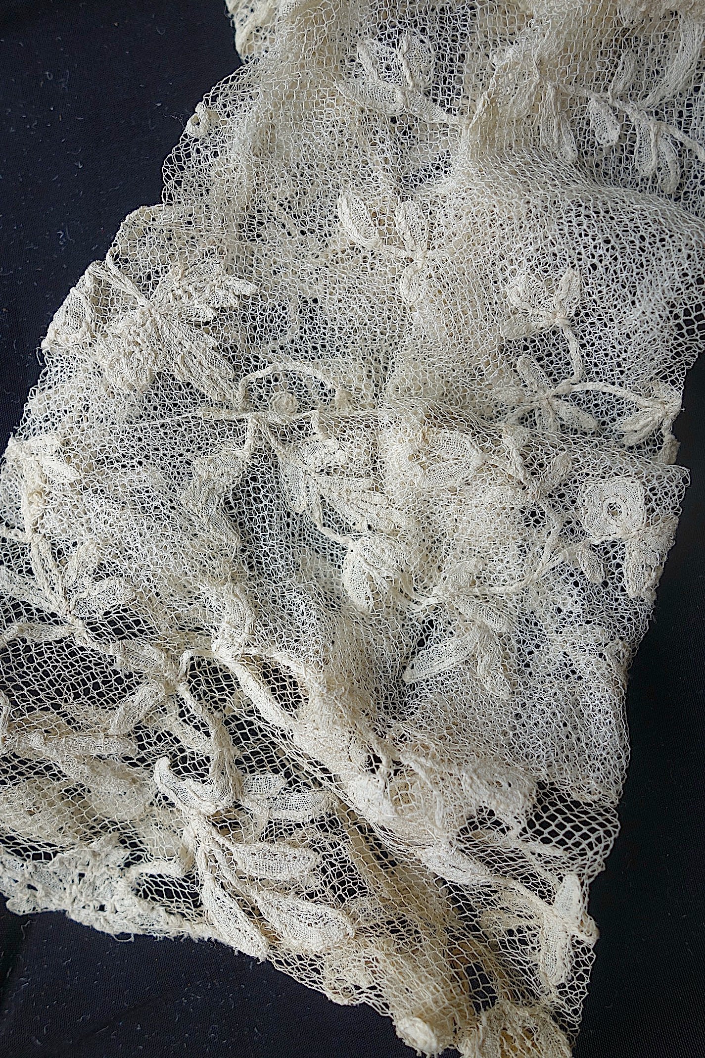 アンティークレース　素材用　lots1