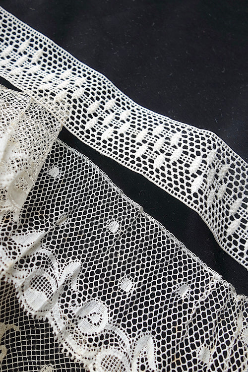 アンティークレース　素材用　lots2