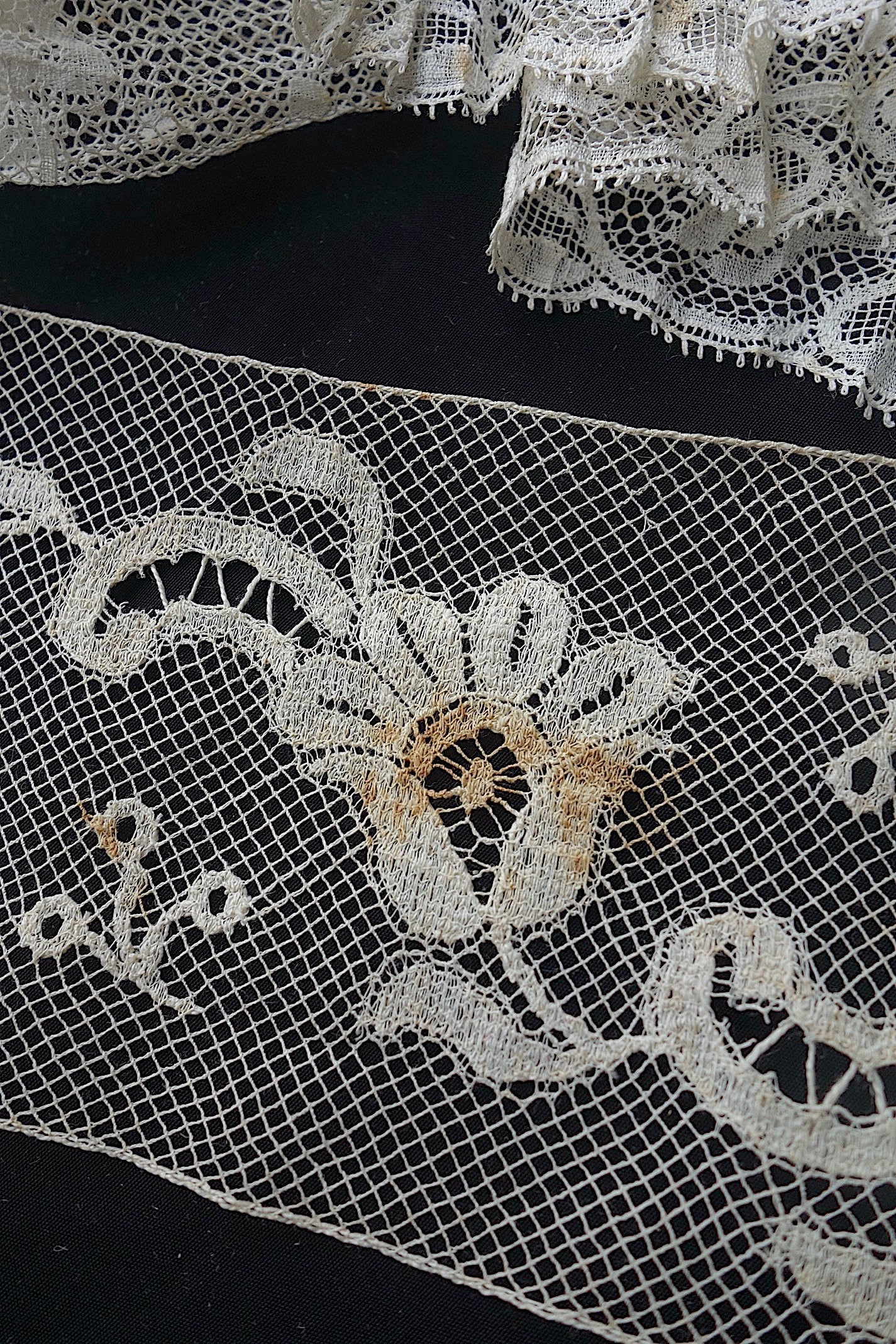 アンティークレース　素材用　lots2