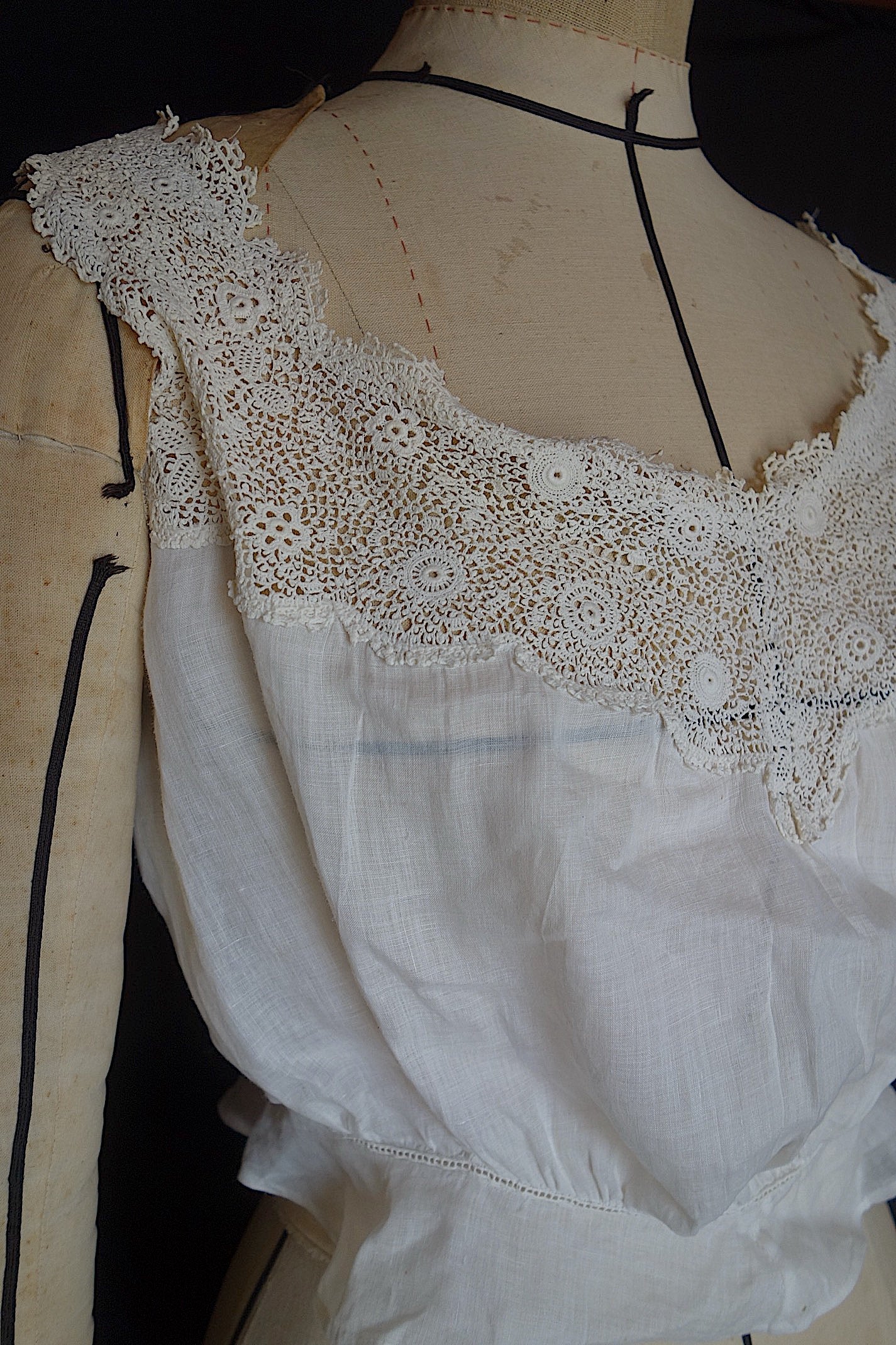 アンティーク服　top cache-corset 1