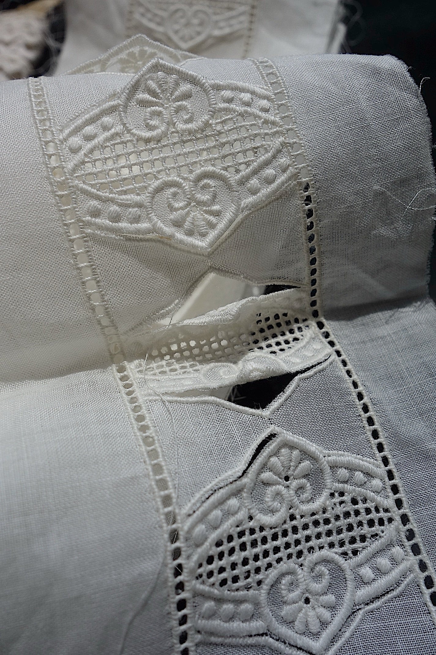 アンティークレース　刺繍テープ　360cm