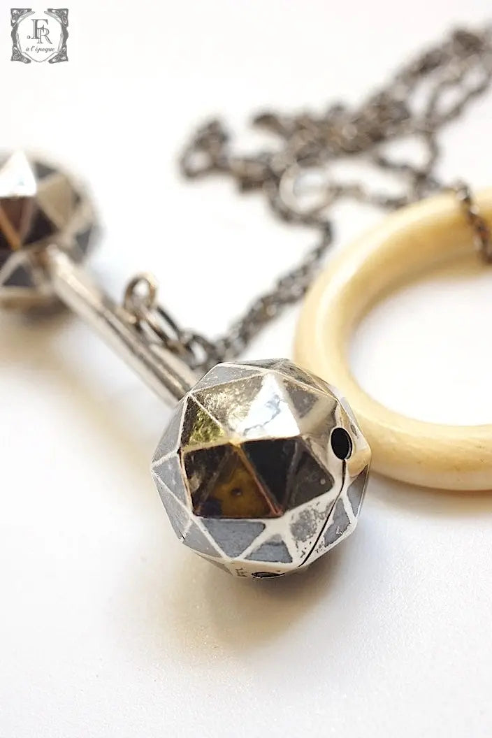 アンティーク雑貨　antique Hochet .FR a l'epoque