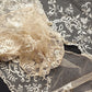 アンティークレース　antique dentelle アプリカッションアングレテール　135cm ＋document .FR a l'epoque