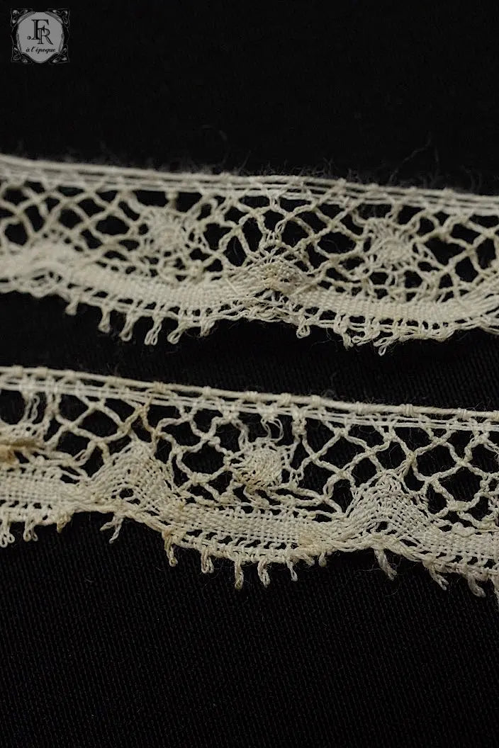 アンティークレース　antique dentelle　レーステープ 700cm 675cm .FR a l'epoque