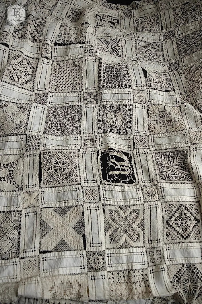 アンティーク刺繍クロス　antique linge de maison 回収素材用 .FR a l'epoque