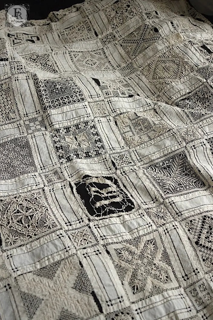 アンティーク刺繍クロス　antique linge de maison 回収素材用 .FR a l'epoque