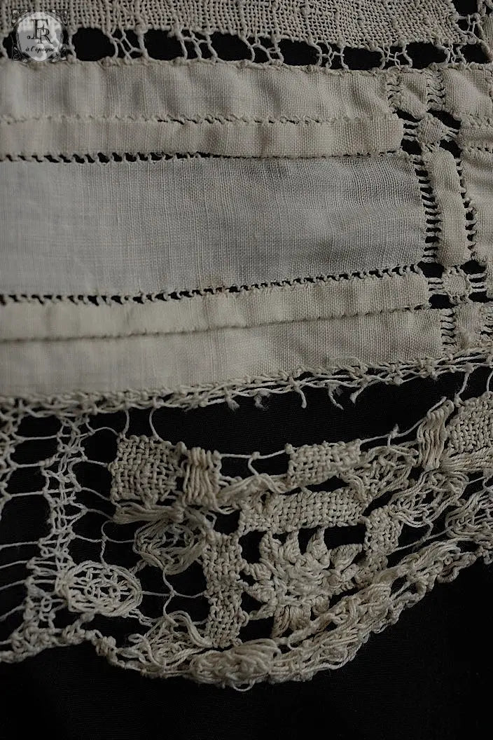 アンティーク刺繍クロス　antique linge de maison 回収素材用 .FR a l'epoque