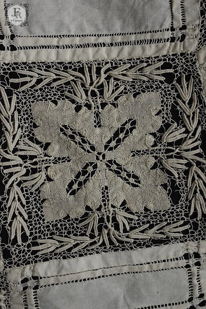 アンティーク刺繍クロス　antique linge de maison 回収素材用 .FR a l'epoque