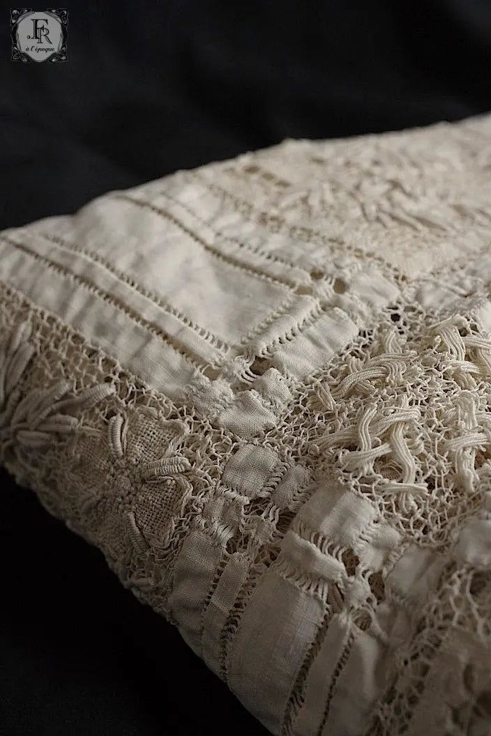 アンティーク刺繍クロス　antique linge de maison 回収素材用 .FR a l'epoque