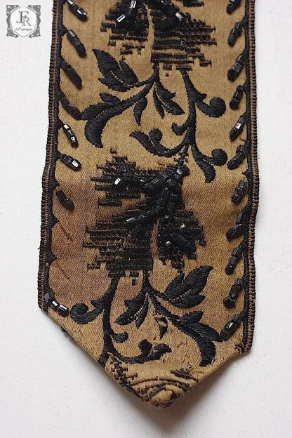 アンティークリボン　antique ruban ビーズ付き刺繍 .FR a l'epoque
