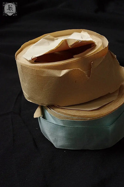 アンティークリボン　antique ruban 白　ブルー .FR a l'epoque