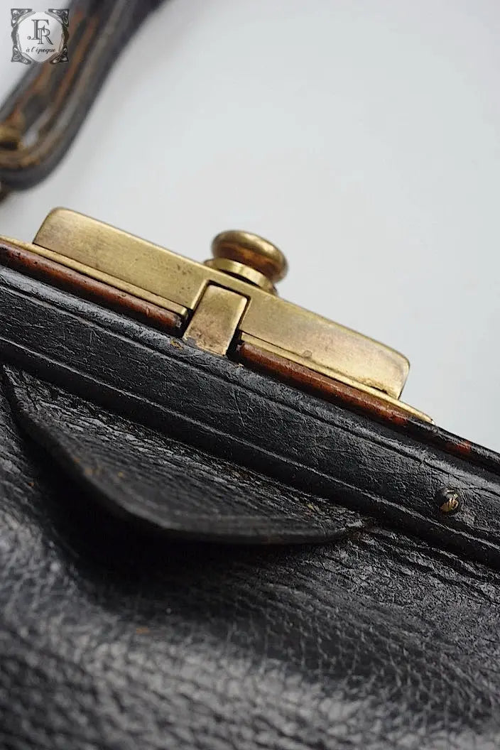アンティークバッグ　antique sac 1 .FR a l'epoque