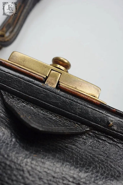 アンティークバッグ　antique sac 1 .FR a l'epoque
