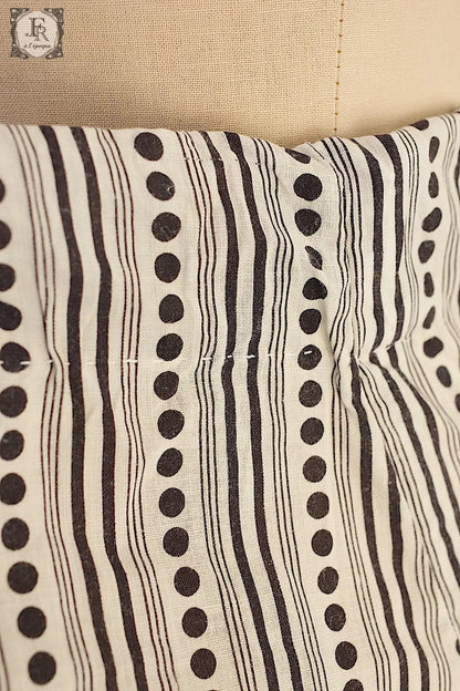 アンティークスカート　antique vêtement .FR a l'epoque