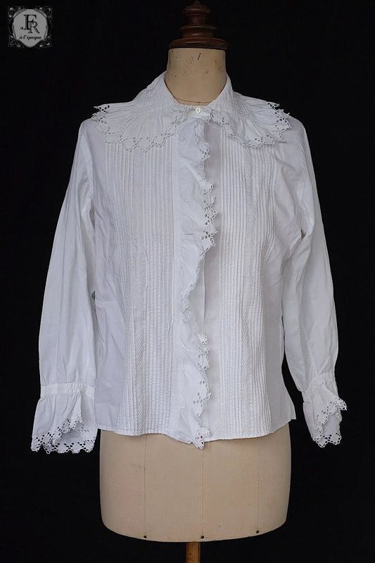 アンティークレースブラウス　antique vêtement   blouse .FR a l'epoque