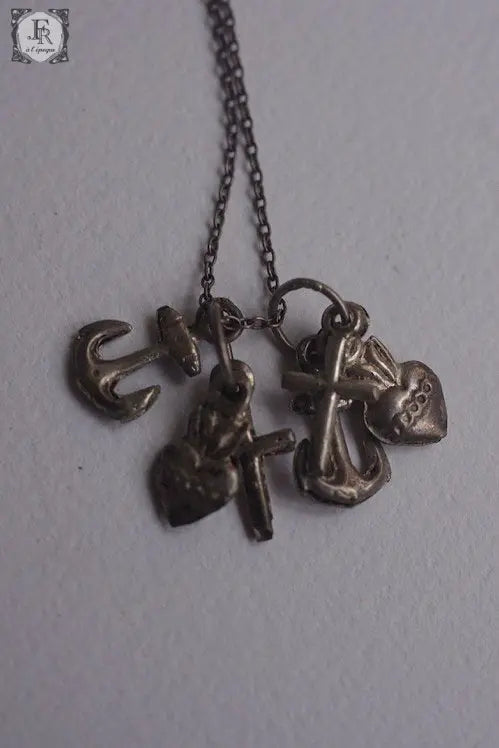 collier アンティーク ペンダント　3モチーフ ×２つ .FR A Ll'EPOQUE