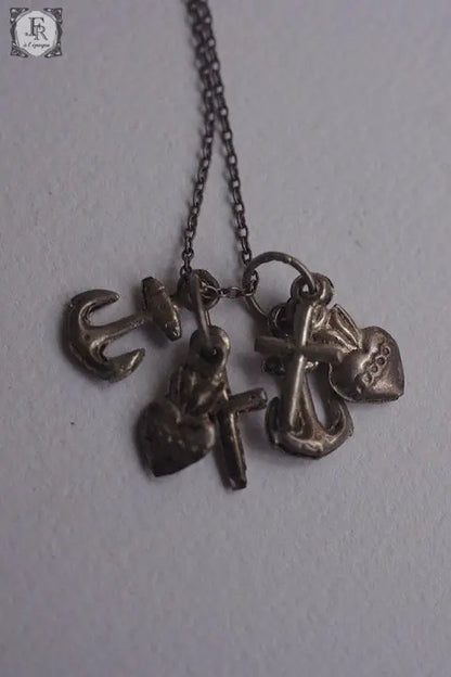 collier アンティーク ペンダント　3モチーフ ×２つ .FR A Ll'EPOQUE