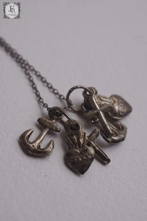 collier アンティーク ペンダント　3モチーフ ×２つ .FR A Ll'EPOQUE