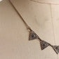 アンティークペンダント　collier antique 三角 .FR a l'epoque