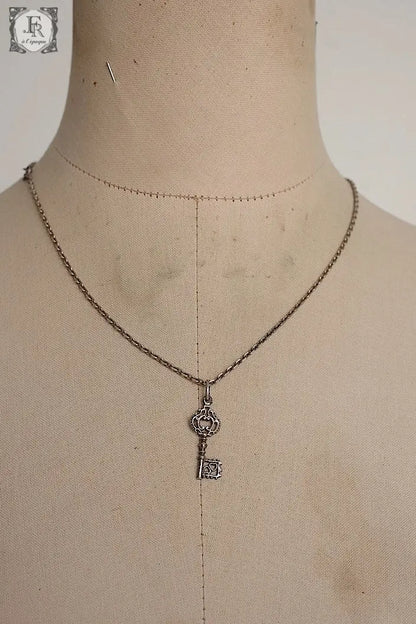 アンティークペンダント