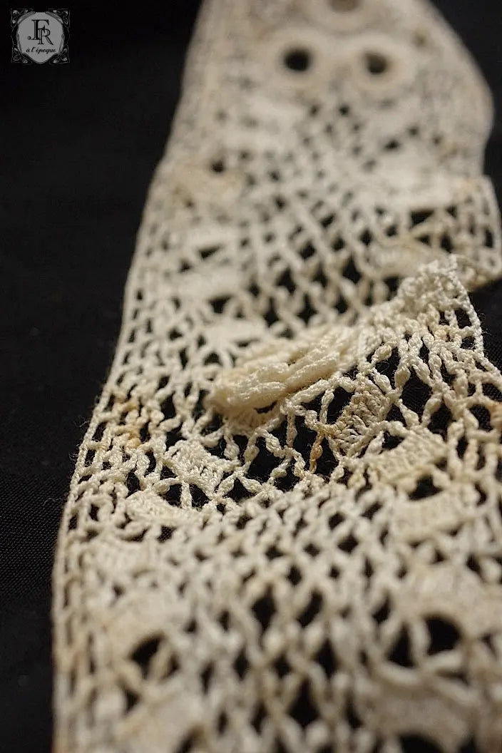 アンティークレース　dentelle ancienne 10m70cm .FR a l'epoque