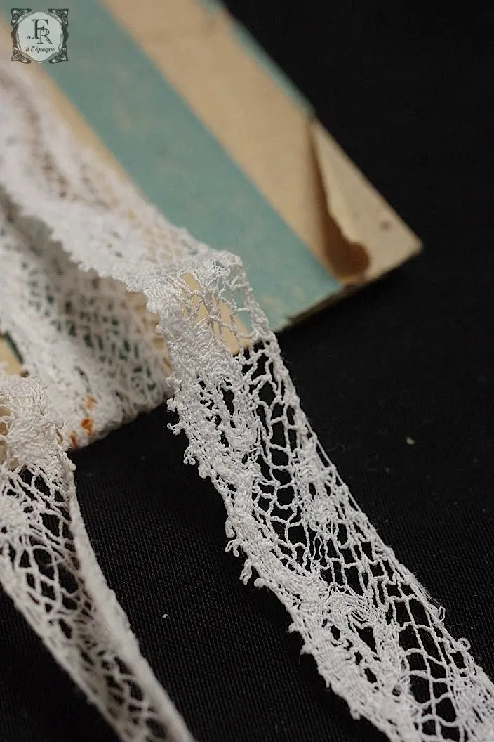 アンティークレース　dentelle ancienne 11本 .FR a l'epoque