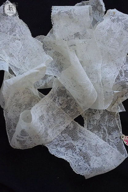 アンティークレース　dentelle ancienne 177cm .FR a l'epoque