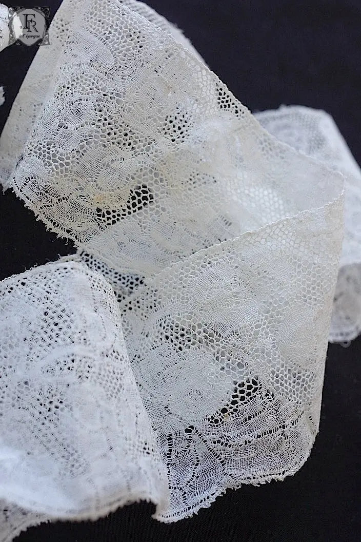 アンティークレース　dentelle ancienne 177cm .FR a l'epoque