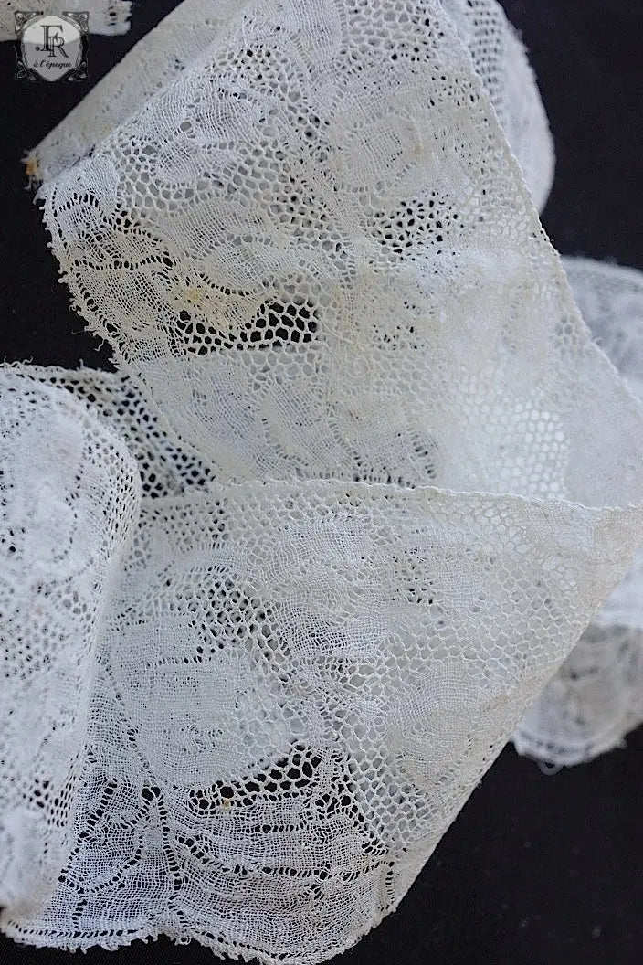 アンティークレース　dentelle ancienne 177cm .FR a l'epoque