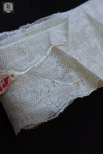 アンティークレース　dentelle ancienne 177cm .FR a l'epoque