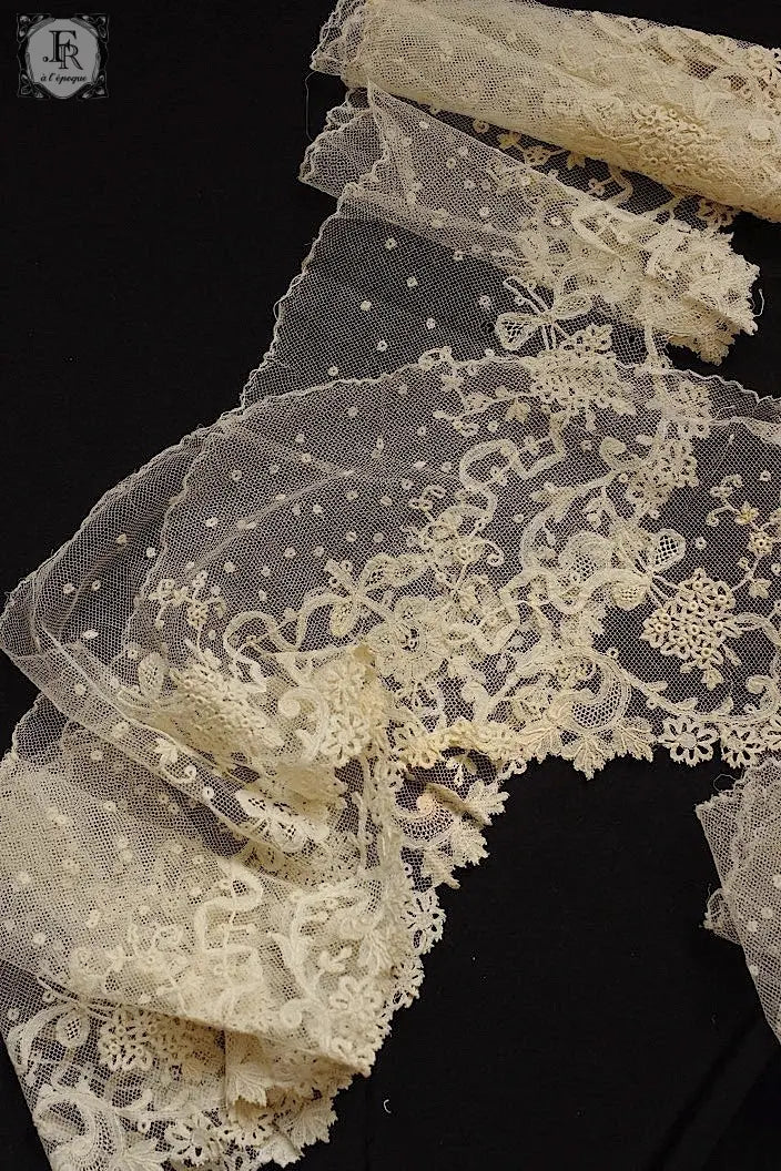 アンティークレース　dentelle ancienne  220cm　アプリカッションアングレテール .FR a l'epoque
