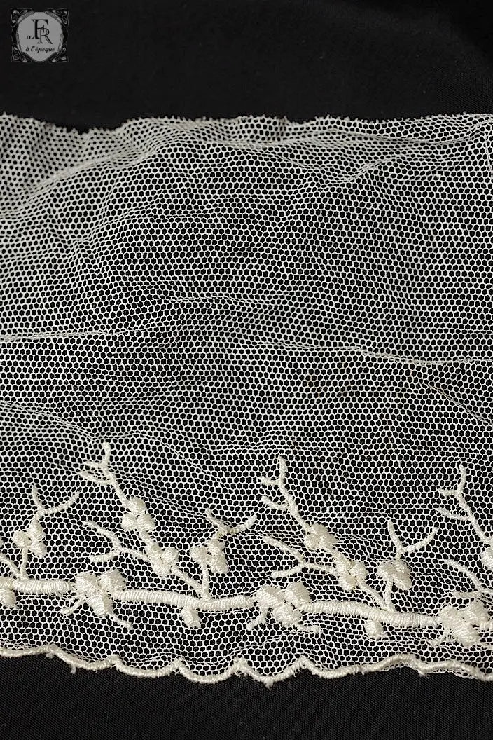 アンティークレース　dentelle ancienne 23cm358cm .FR a l'epoque